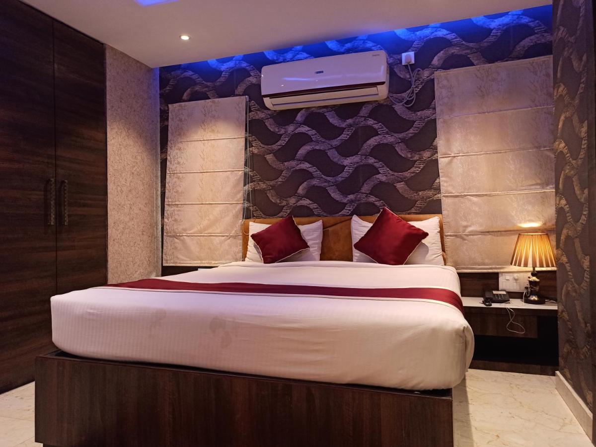 Hotel A P Home'S - A Boutique Hotel Guwahati Bagian luar foto