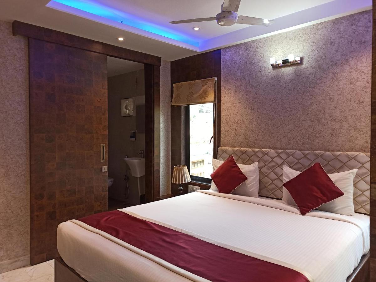 Hotel A P Home'S - A Boutique Hotel Guwahati Bagian luar foto