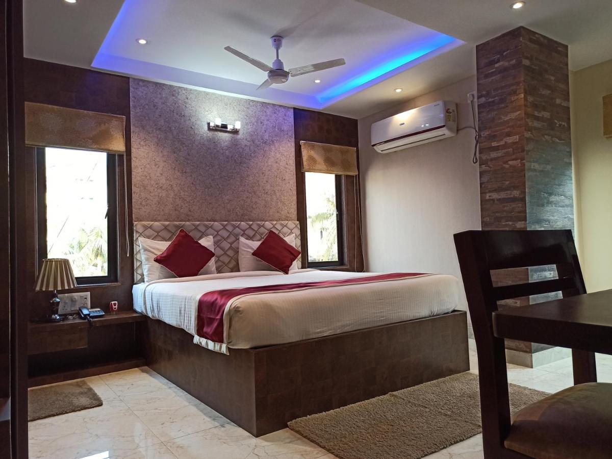 Hotel A P Home'S - A Boutique Hotel Guwahati Bagian luar foto