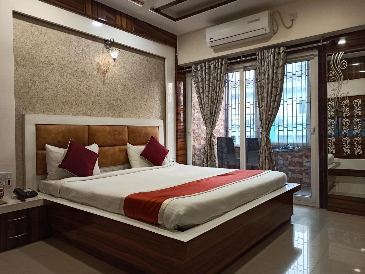 Hotel A P Home'S - A Boutique Hotel Guwahati Bagian luar foto